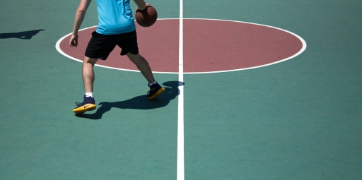developper-agilite-en-entreprise Basketteur illustrates agility in the workplace